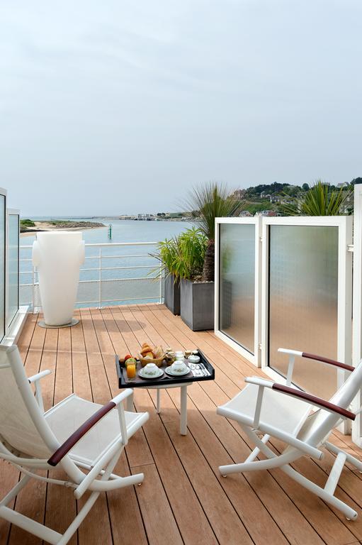 Hotel La Marine Barneville-Carteret Zewnętrze zdjęcie